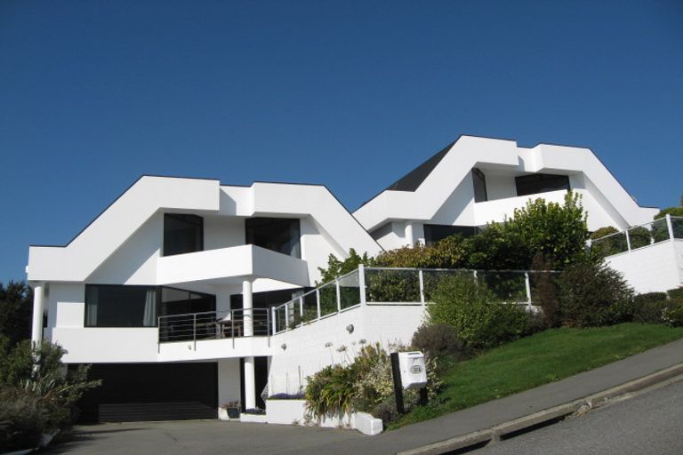 Photo of property in 2/31 Harry Ell Drive, Cashmere, Christchurch, 8022