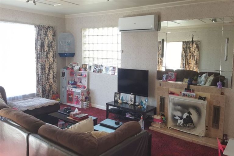 Photo of property in 70 Shearman Street, Waimate, 7924