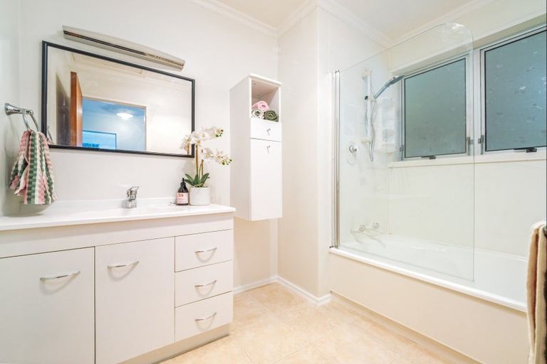 Photo of property in 4/613 Church Street, Terrace End, Palmerston North, 4410
