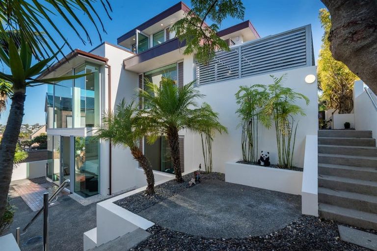 Photo of property in 22a Beach Road, Castor Bay, Auckland, 0620