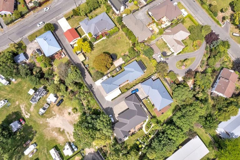 Photo of property in 2b Bank Street, Amberley, 7410