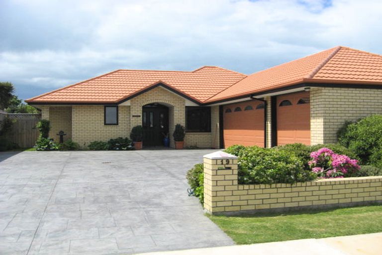 Photo of property in 19 Richard Seddon Drive, Northwood, Christchurch, 8051