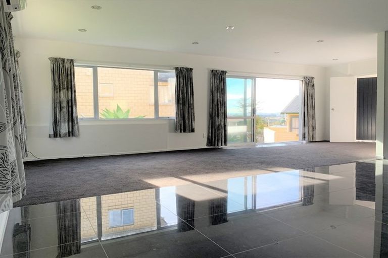 Photo of property in 44d Mountain Road, Mangere Bridge, Auckland, 2022