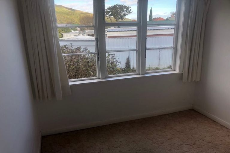 Photo of property in 86 Trafalgar Street, Waterloo, Lower Hutt, 5011