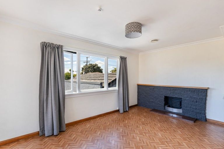 Photo of property in 110 Seaview Road, Westown, New Plymouth, 4310