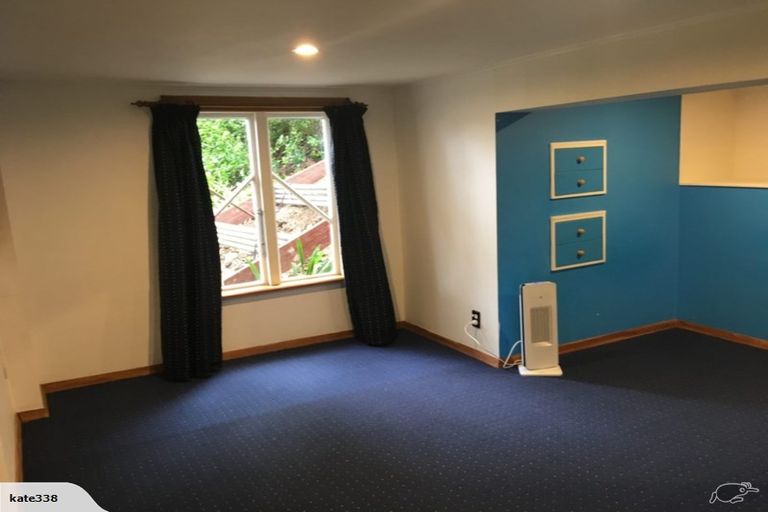 Photo of property in 2/158 Breaker Bay Road, Breaker Bay, Wellington, 6022