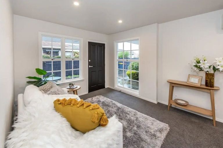 Photo of property in 3/11 Division Street, Riccarton, Christchurch, 8041