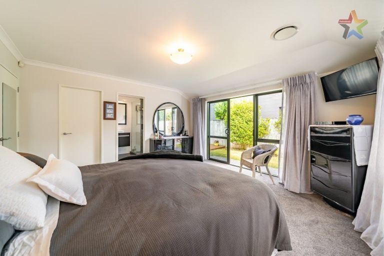 Photo of property in 11 Meadowbank Drive, Belmont, Lower Hutt, 5010