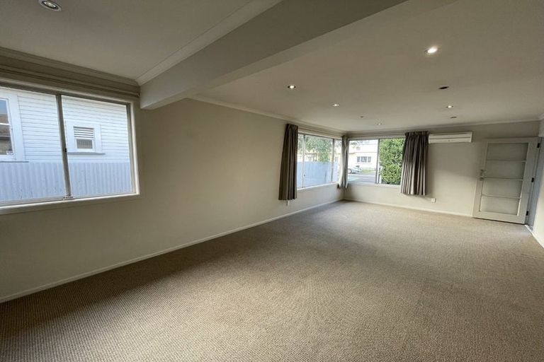 Photo of property in 400a Southampton Street West, Hastings, 4122