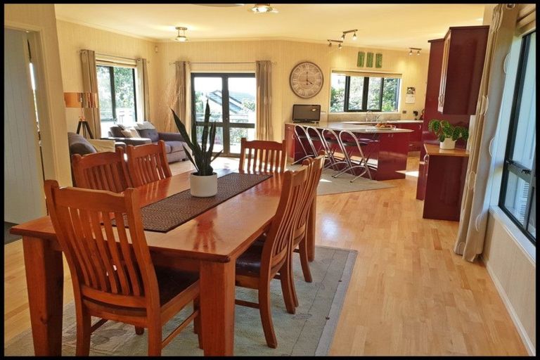 Photo of property in 27a Shelter Grove, Frankleigh Park, New Plymouth, 4310