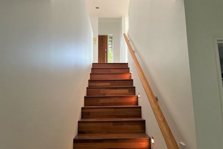 Photo of property in 1a Sycamore Drive, Sunnynook, Auckland, 0620