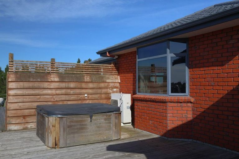 Photo of property in 290 Old Port Road, Warepa, Balclutha, 9273