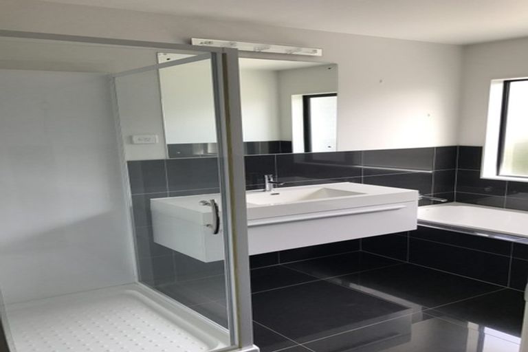 Photo of property in 15 Bree Place, Flagstaff, Hamilton, 3210