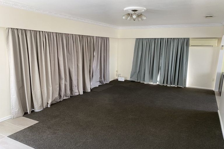 Photo of property in 10b Page Place, Hamilton East, Hamilton, 3216