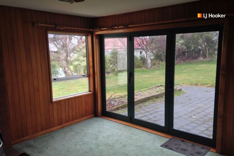 Photo of property in 48 Eglinton Road, The Glen, Dunedin, 9011