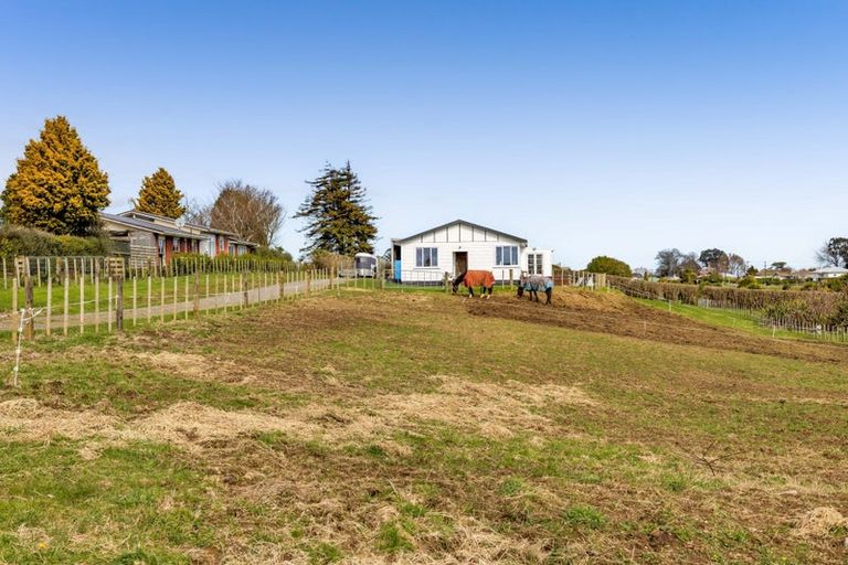 Photo of property in 29 Clifford Road, Eltham, 4322