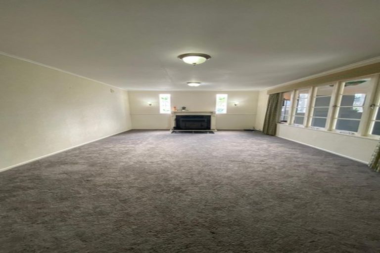 Photo of property in 42a Halsey Road, Manurewa, Auckland, 2102