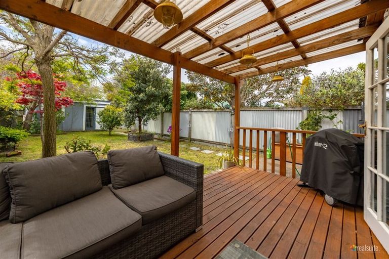 Photo of property in 55 Riddlers Crescent, Petone, Lower Hutt, 5012