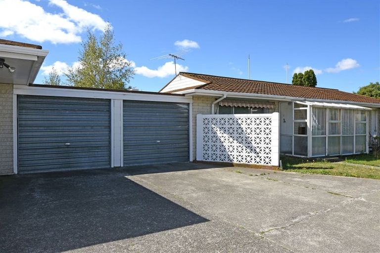 Photo of property in 2/34 Elizabeth Street, Riccarton, Christchurch, 8041