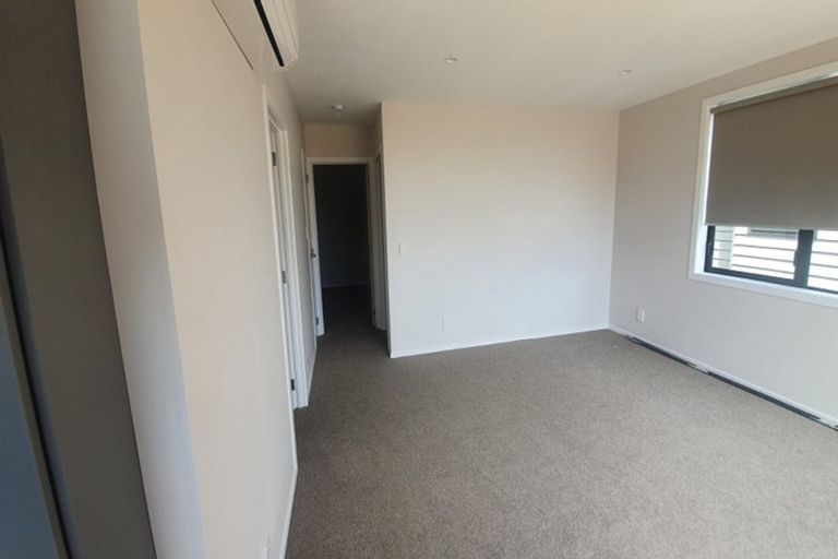 Photo of property in 33 Belt Road, Moturoa, New Plymouth, 4310