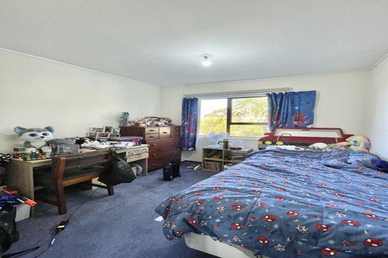 Photo of property in 2a Jasons Place, Churton Park, Wellington, 6037