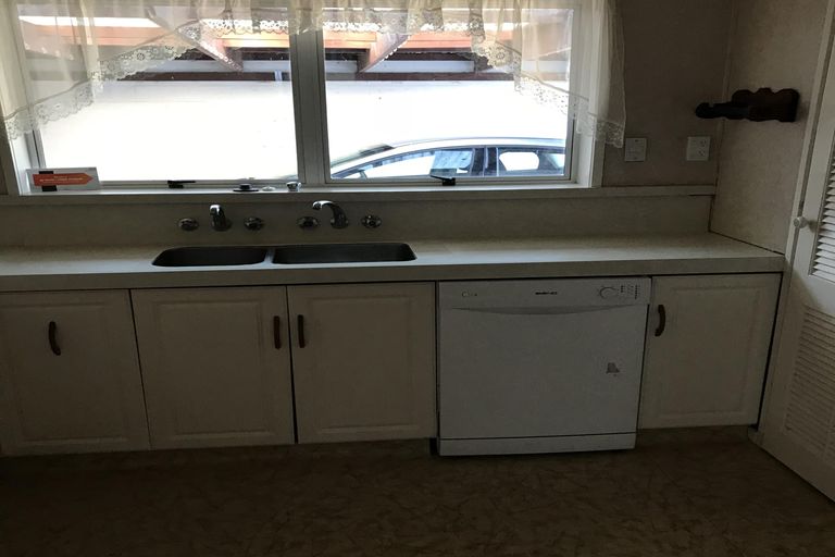 Photo of property in 62 Glen Lynne Avenue, Queenwood, Hamilton, 3210