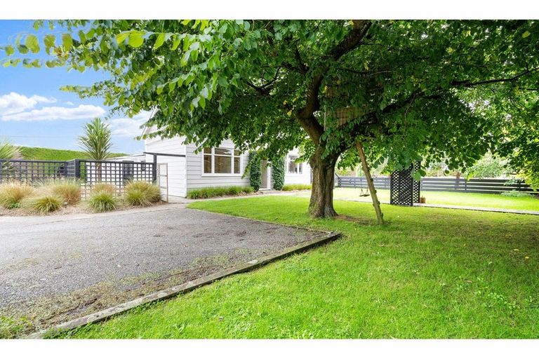 Photo of property in 812 Ryal Bush Wallacetown Road, Wallacetown, Invercargill, 9874