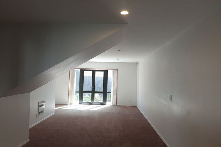 Photo of property in 5/21 Darvel Street, Riccarton, Christchurch, 8011