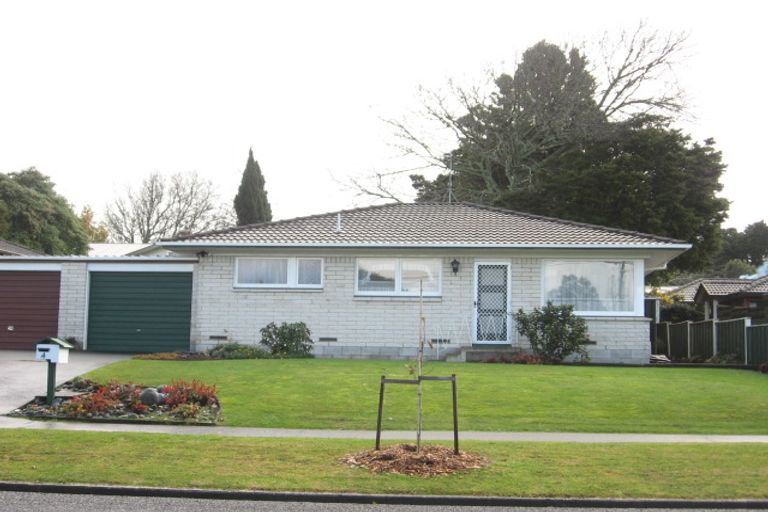 Photo of property in 4 Arthur Road, Hillpark, Auckland, 2102