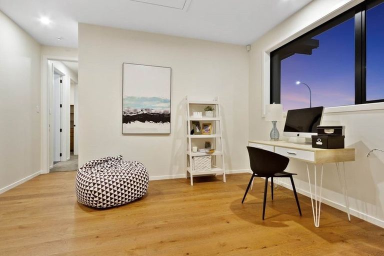 Photo of property in 1 Turbine Way, Hobsonville, Auckland, 0616