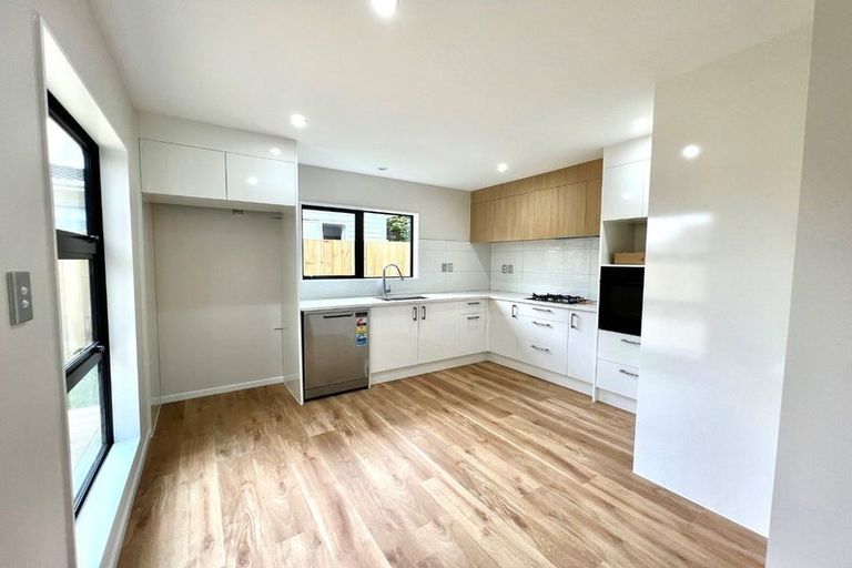 Photo of property in 44c Innismara Avenue, Wattle Downs, Auckland, 2103