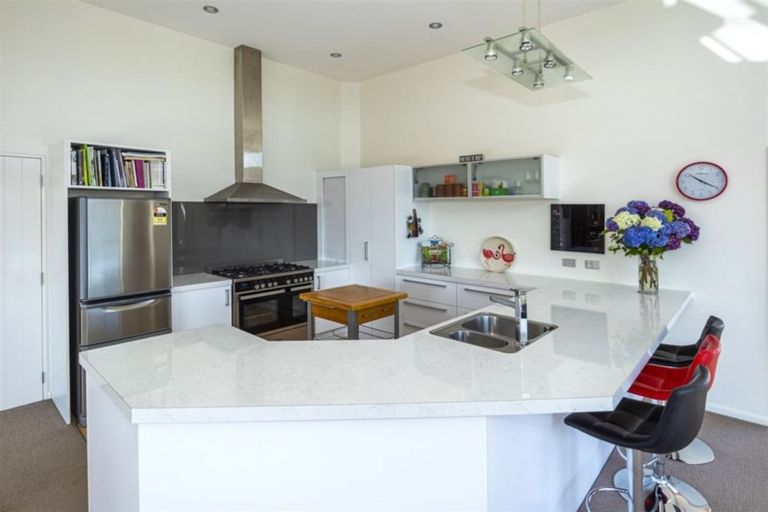 Photo of property in 10 Hewlings Street, Geraldine, 7930