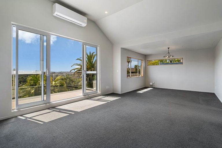 Photo of property in 44a Kestrel Heights, Arkles Bay, Whangaparaoa, 0932