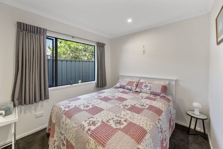 Photo of property in 18 Mcnaughton Place, Onekawa, Napier, 4110