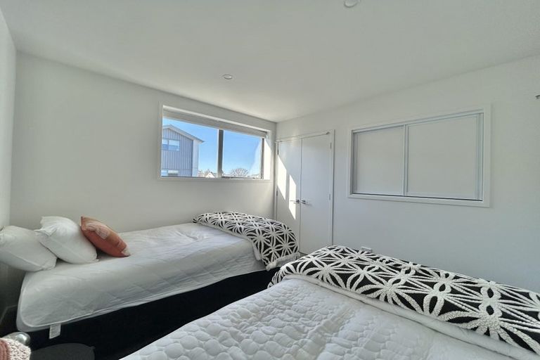 Photo of property in 27 Tensing Place, Sockburn, Christchurch, 8042