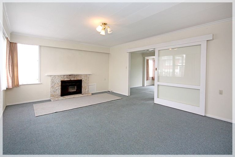 Photo of property in 11 Royal Place, Levin, 5510