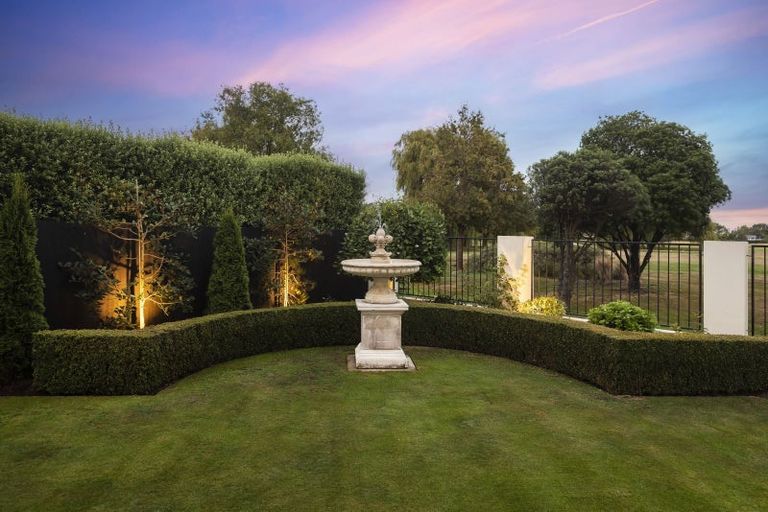 Photo of property in 49 Lexington Place, Shirley, Christchurch, 8061