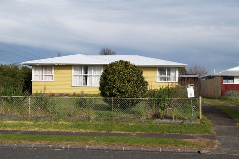 Photo of property in 6 Steven Street, Mangere East, Auckland, 2024