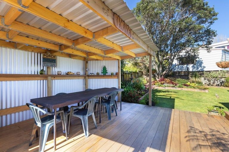 Photo of property in 32 Gerontius Lane, Snells Beach, 0920