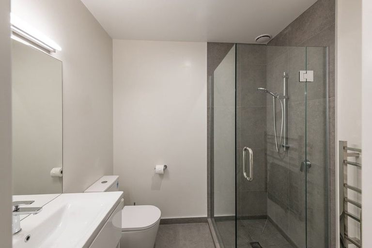 Photo of property in 120 Burdon Loop, Lake Hawea, 9382