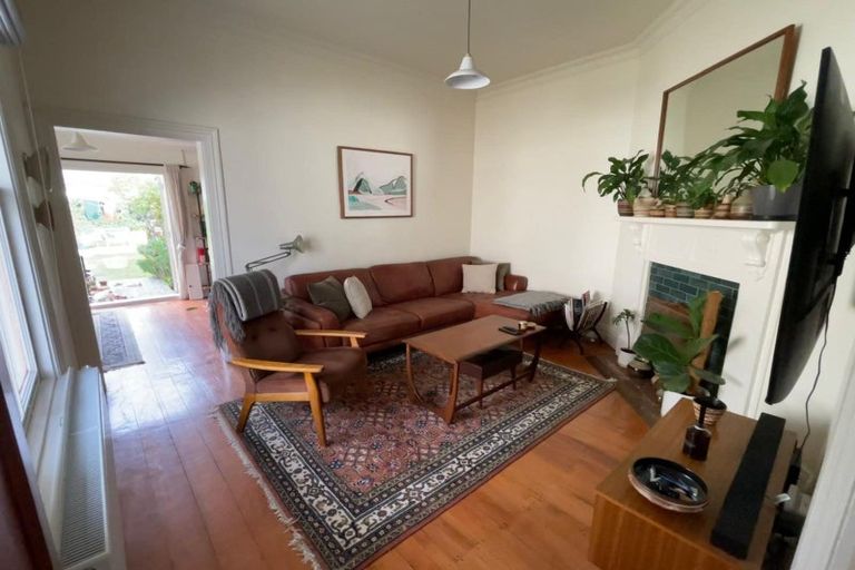 Photo of property in 24 Beach Street, Petone, Lower Hutt, 5012