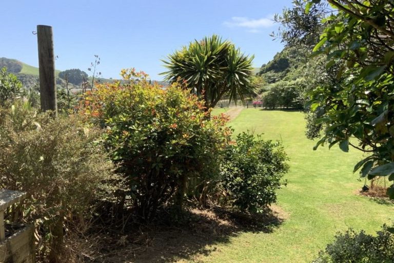 Photo of property in 173a Te Mahoe Road, Mokau, 4376