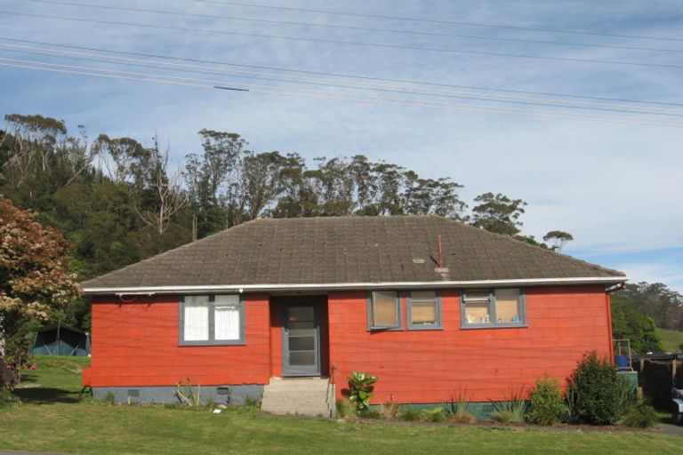 Photo of property in 23 Cambridge Terrace, Kaiti, Gisborne, 4010