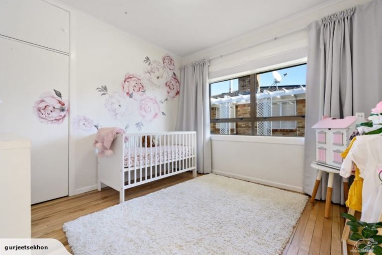 Photo of property in 29 Sunnyside Crescent, Papatoetoe, Auckland, 2025