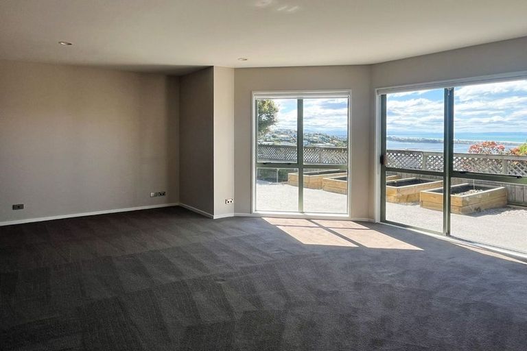 Photo of property in 108a Moncks Spur Road, Redcliffs, Christchurch, 8081