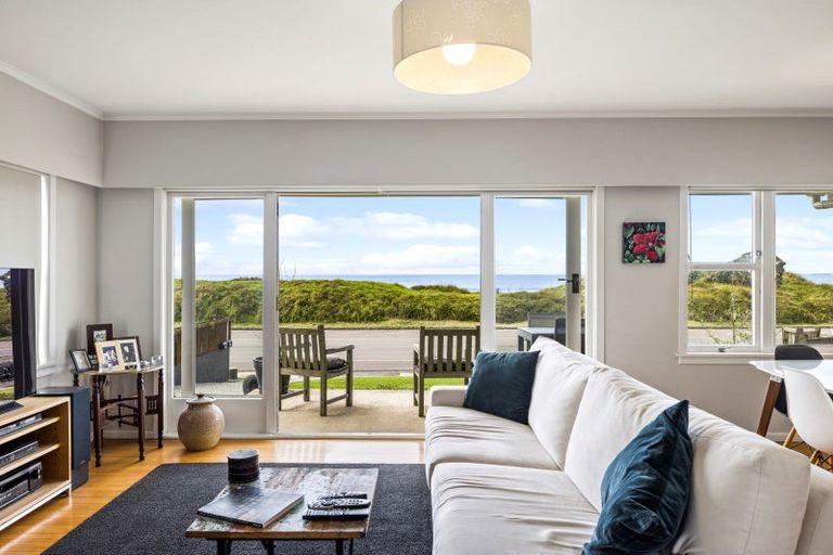 Photo of property in 129b Marine Parade, Mount Maunganui, 3116