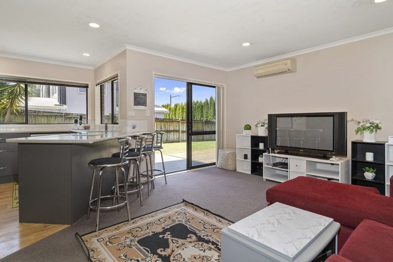 Photo of property in 75 Inverness Drive, Pyes Pa, Tauranga, 3112