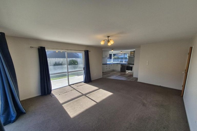 Photo of property in 2/484 Sparks Road, Halswell, Christchurch, 8025