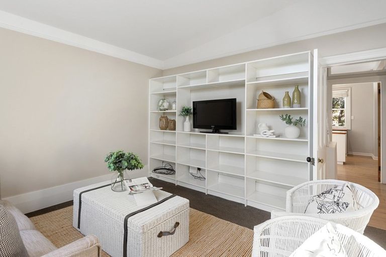 Photo of property in 112 Cranford Street, St Albans, Christchurch, 8014