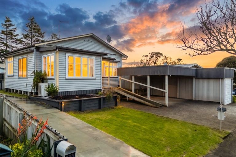 Photo of property in 161 Hakanoa Street, Huntly, 3700